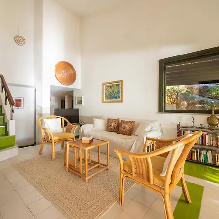 בית נופש Capo Boi By Interhome